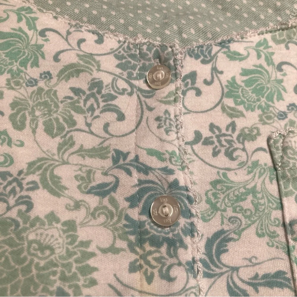 NWOT Vintage Karen Neuburger Pajama Top and Capri Set Size L